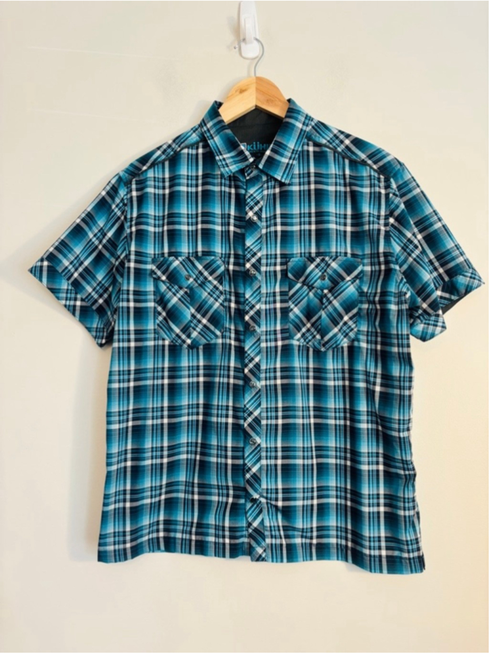 KÜHL Casual Blue Plaid Button Down Short Sleeve Shirt Men's Size Medium